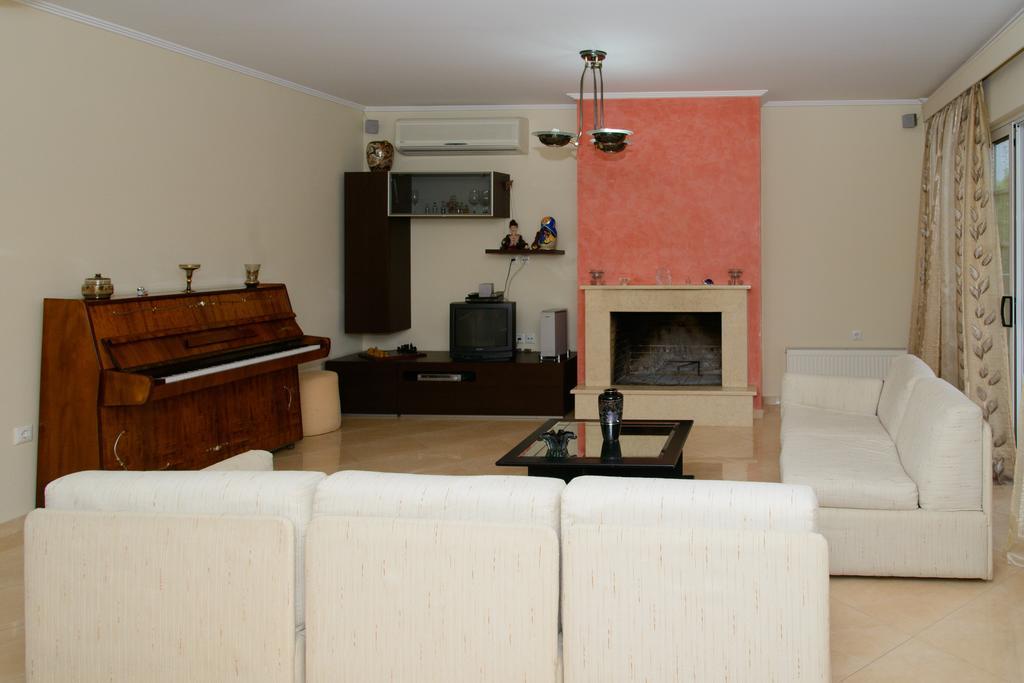 Villa Athenian Spiti à Artemi Extérieur photo